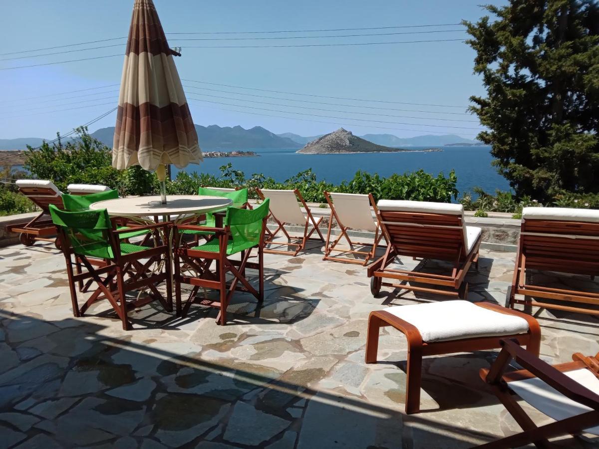 Fantastic House With A Wonderful View Of The Sea Villa Kapotidhes Exteriör bild