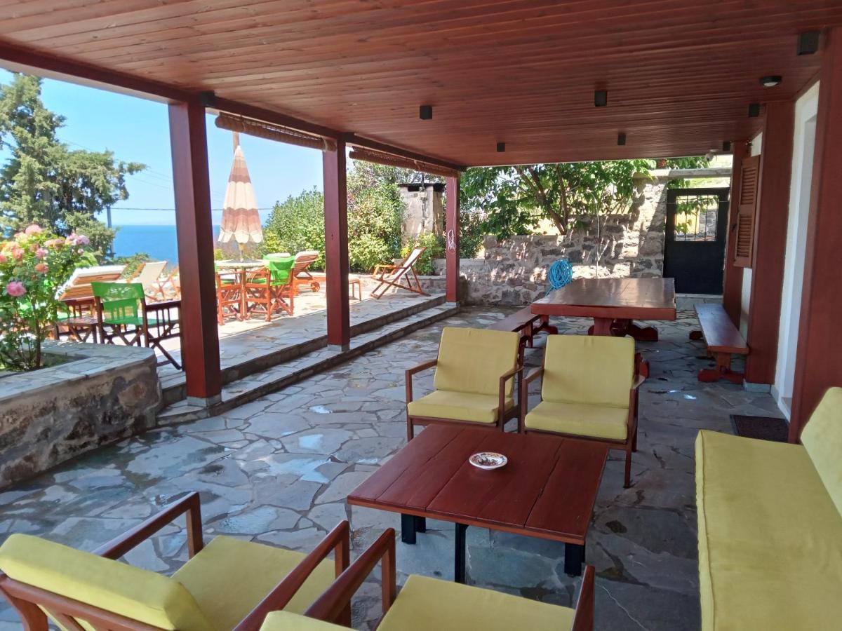 Fantastic House With A Wonderful View Of The Sea Villa Kapotidhes Exteriör bild