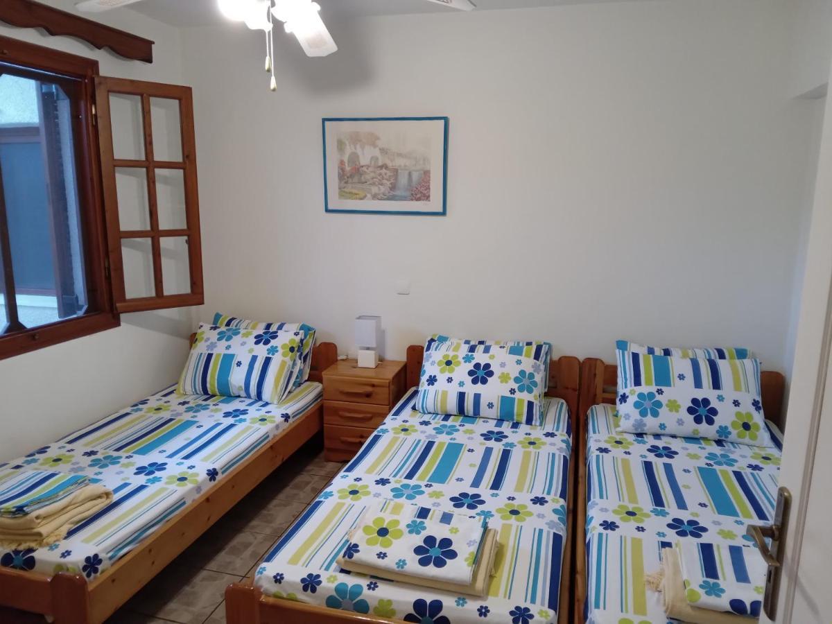 Fantastic House With A Wonderful View Of The Sea Villa Kapotidhes Exteriör bild