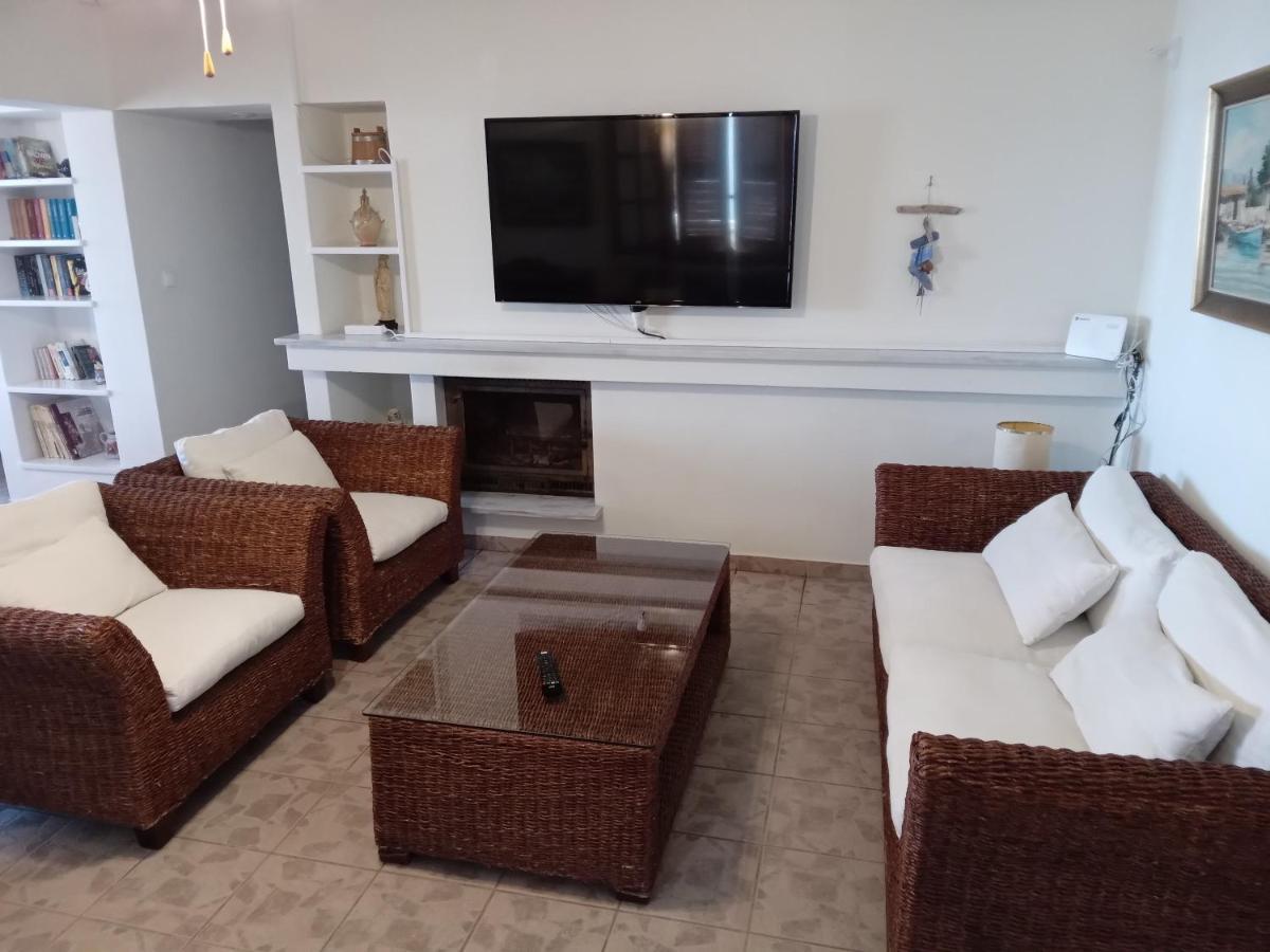 Fantastic House With A Wonderful View Of The Sea Villa Kapotidhes Exteriör bild